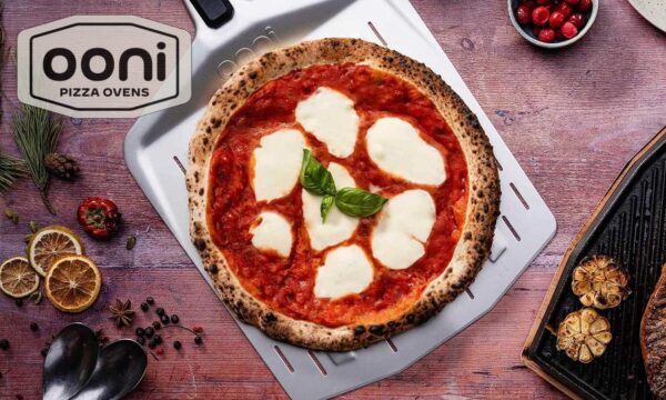 Pala per pizza in alluminio forata Ooni 30 cm UU-P06401 - immagine 3