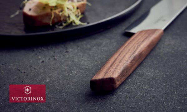 Coltello Universale Victorinox 6.9010.15G Swiss Modern Wood - immagine 3