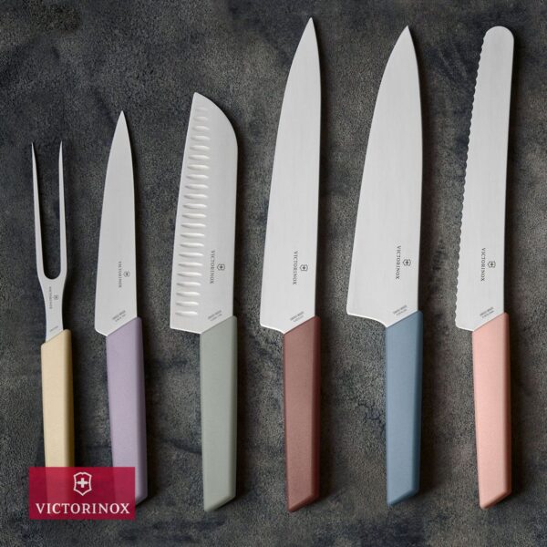 Ceppo con sei coltelli Victorinox 6.7186.66 Swiss Modern - immagine 4