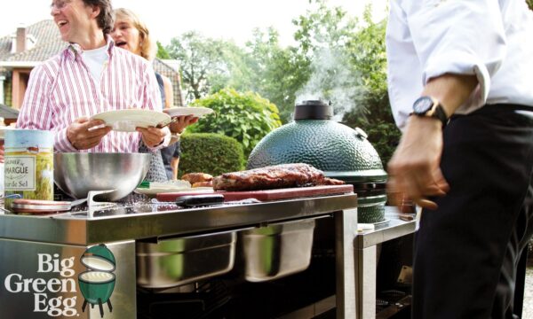 Barbecue a carbonella Big Green Egg Medium 117625 - immagine 5