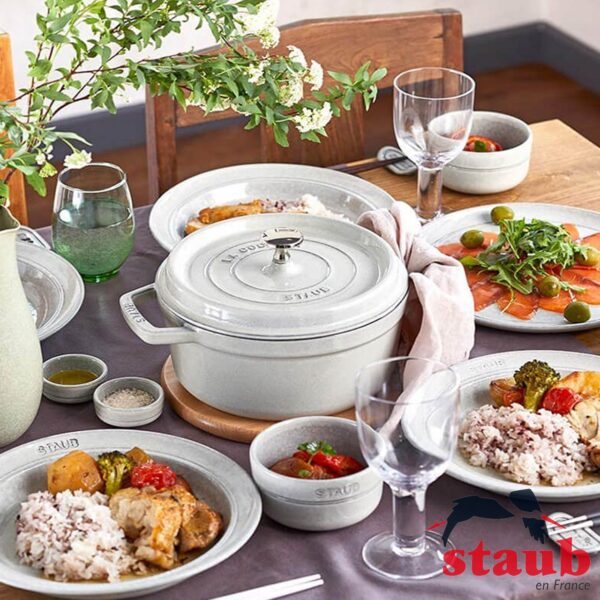 Cocotte rotonda Staub in ghisa 26 cm 40510-26 - immagine 4