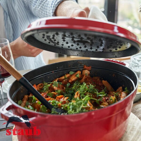 Cocotte ovale Staub in ghisa 29 cm 40509-29 - immagine 6